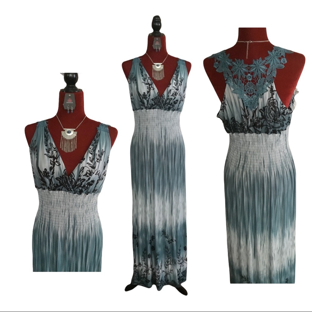 Tie dye dress with appliqué back